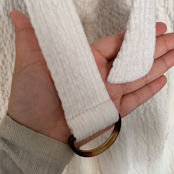 White corduroy pants trousers with belt - Picture 3 of 12